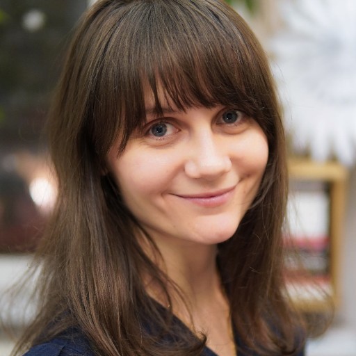 Andreea Mitica - Carti