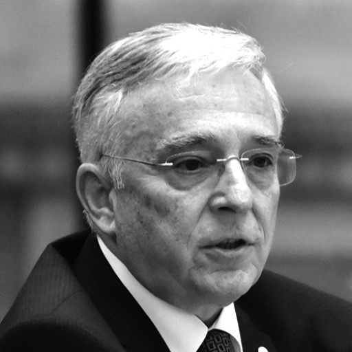 Mugur Isarescu - Carti