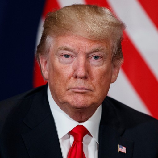 Donald J. Trump - Carti